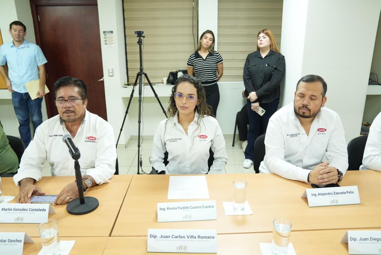 Comisión de Comunicaciones y Obras Públicas sostiene reunión con ...